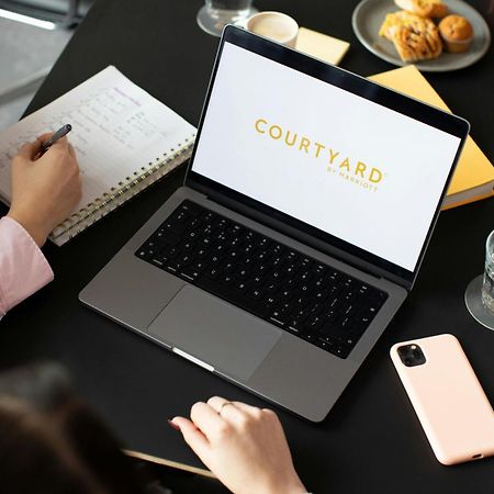 Courtyard By Marriott Glasgow Sec Екстер'єр фото
