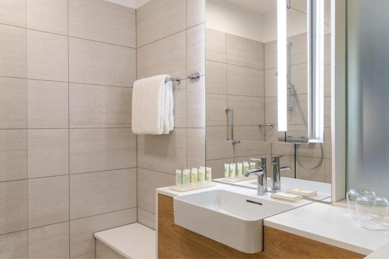 Courtyard By Marriott Glasgow Sec Екстер'єр фото
