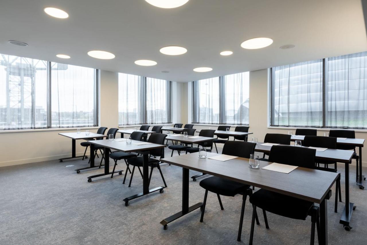 Courtyard By Marriott Glasgow Sec Екстер'єр фото