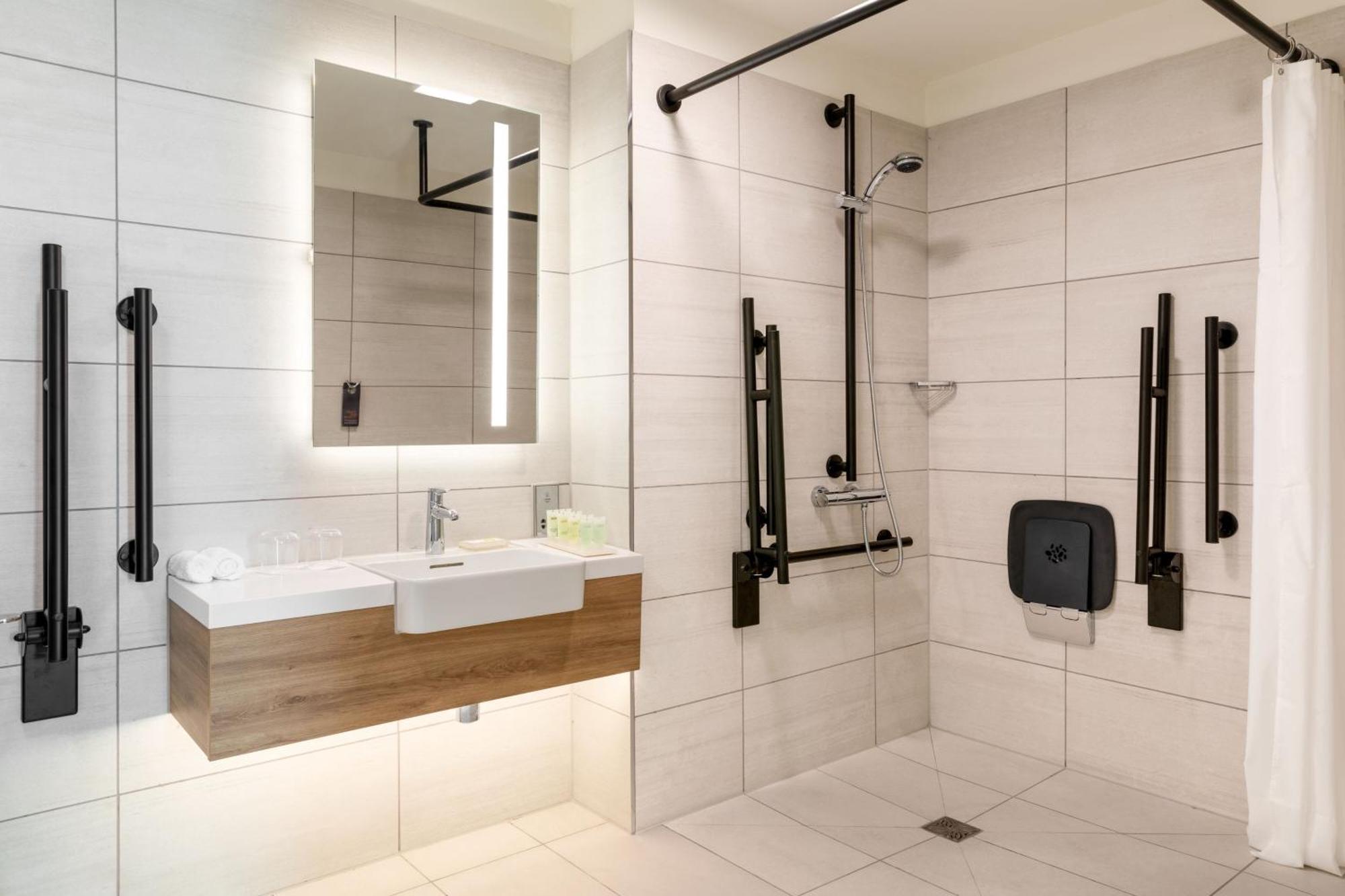 Courtyard By Marriott Glasgow Sec Екстер'єр фото